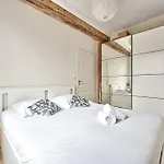 Appartement Lumineux Et Calme Parking Gratuit
